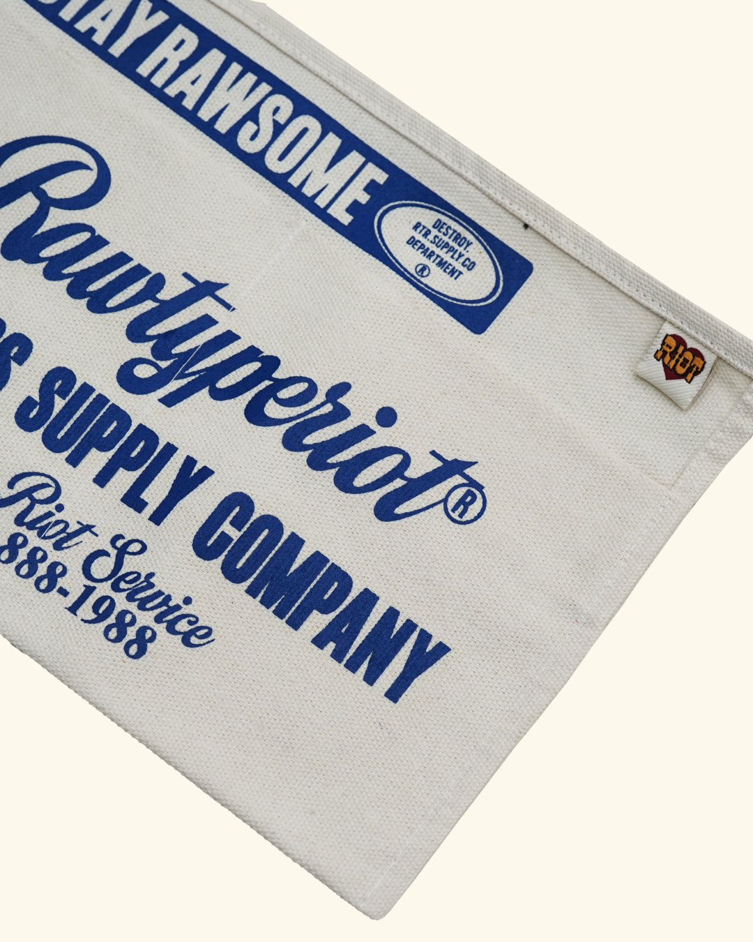 RAWTYPE RIOT Nail Apron Rtr